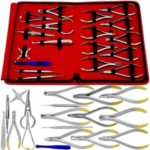 Juego de Instrumentos de Ortodoncia de Acero Inoxidable de 18 Piezas de Metal Med Corporation, Instrumentos Quirúrgicos Dentales Manuales con Acabado Estriado - Product Image 1