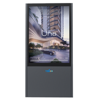 Panneau d'affichage LED numérique couleur P4 extérieur pour éclairage public urbain moderne, Totem LED Mupi pour centre commercial