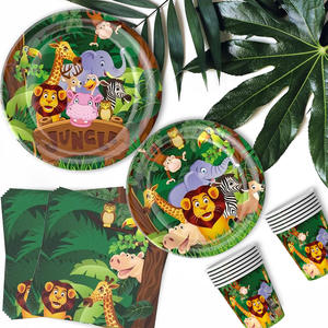 Vente flash : Lot de 10 nappes rondes modernes à thème animaux de la <span class=keywords><strong>jungle</strong></span> avec gobelets et serviettes – Fournitures de fête - Product Image 2