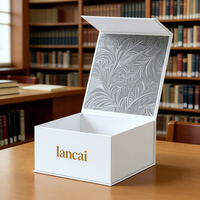 Boîte en carton rigide de 2 mm d'épaisseur, fermeture magnétique, laminage mat, doublure en éponge, logo personnalisé, emballage cadeau de luxe