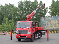 Petit camion Foton 4x2 de 6,3 tonnes avec grue à bras hydraulique rigide et flèche télescopique, grue montée sur camion en promotion