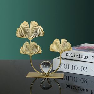 Escultura de Hojas Metálicas de Lujo, Estatuas Modernas, Adornos de Hierro Dorado para Escritorio con Bola de Cristal - Product Image 3