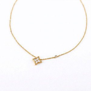 Elegante Collana da Donna in Acciaio Inossidabile con Catena a Maglie e Ciondolo a Stella, Gioiello Semplice Dorato alla Moda - Product Image 2