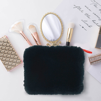 Trousse de maquillage duveteuse chaude pour l'hiver pour filles