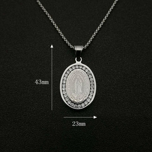 Collier pendentif <span class=keywords><strong>Notre</strong></span>-<span class=keywords><strong>Dame</strong></span> de Guadalupe pour femmes, Vierge Marie, religieux, anti-ternissement, plaqué or 18 carats, acier inoxydable, bijoux pour hommes - Product Image 5