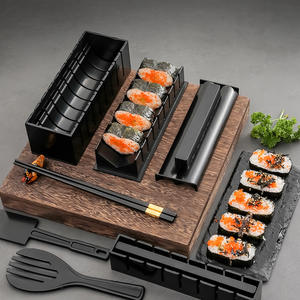 Kit d'équipement de fabrication de sushis T180 en gros, 10 pièces/ensemble, moule multifonctionnel pour boulettes de riz japonaises et rouleaux de gâteau - Product Image 5