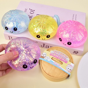 Giocattolo Antistress a Forma di Panino al Vapore Colorato con Faccina Sorridente, Simulazione di Dolcetto al Malto, Giocattolo da Spremere a Lenta Risalita, Giocattolo da Tirare per Ragazzi - Product Image 3