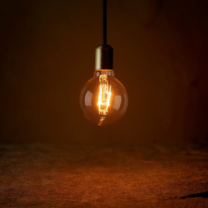 Bombilla Incandescente Esférica Transparente de 60W 125-130V E14 - Product Image 3