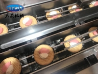 Machine à biscuits automatique Skywin Tailor à deux voies et deux crèmes pour la fabrication de biscuits en usine