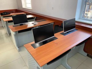 <span class=keywords><strong>Escritorio</strong></span> de ordenador con monitor emergente eléctrico moderno para estudiantes de secundaria/universitarios mobiliario escolar elegante para uso en el aula - Product Image 5