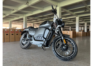 Suministro Directo de Fábrica: Motocicleta Eléctrica con Motor Central de 2000W, 3000W, 5000W, 8000W, Scooter Eléctrico, Moto Eléctrica - Product Image 3