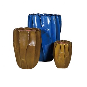 Pots <span class=keywords><strong>de</strong></span> <span class=keywords><strong>fleurs</strong></span> en céramique au design spécial 2026 avec trou <span class=keywords><strong>de</strong></span> drainage pour <span class=keywords><strong>plantes</strong></span> d'intérieur - Product Image 1