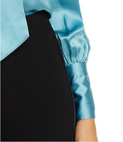 Chemisiers en satin de soie crêpe pour femmes, modèles doux avec design personnalisé au dos et au cou, fabriqués par des fabricants