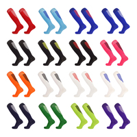 Chaussettes de football pour jeunes, style personnalisé, chaussettes de football à adhérence jaunes et noires en nylon, chaussettes de football longues pour enfants