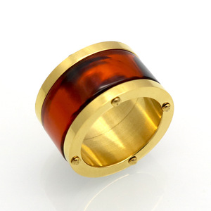 Anillo cilíndrico lateral de Metal de acero inoxidable intercambiable de acero de titanio Europeo Americano nueva moda pareja de resina de cuatro colores - Product Image 3