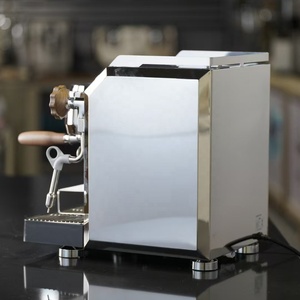 Máquina de Café Espresso Comercial de Alta Calidad con Sistema de Control de Temperatura Personalizado, Preinfusión y Cabezal de Extracción de 58 mm - Product Image 5