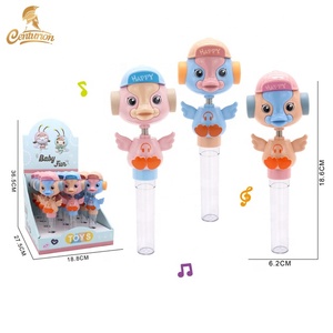 Jouet musical en forme de canard en peluche OEM, <span class=keywords><strong>contenant</strong></span> des bonbons, jouet amusant pour enfants, bonbons pour la vente - Product Image 1