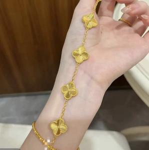 Nuovo Braccialetto da Donna in Lega Dorata a Forma di <span class=keywords><strong>Quadrifoglio</strong></span> - Accessorio Regalo per San Valentino e Festival Qixi - Product Image 2