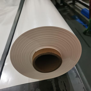 Tela recubierta de lona de PVC de alta resistencia de 900 GSM para cubierta de camión, cortina lateral, puerta enrollable rápida - Product Image 2