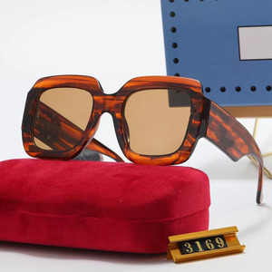 แว่นกันแดดแบรนด์วินเทจ แว่นกันแดดพลาสติกผู้ชาย 2024 แว่นตาดีไซเนอร์ แว่นกันแดดแบรนด์หรู ผู้หญิง แฟชั่น สีดำ ทรงเรโทร - Product Image 2