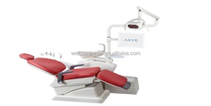 Nuova Poltrona Odontoiatrica Professionale con Attrezzatura Dentale Integrata e Luce Operatoria in Vendita - Product Image 2