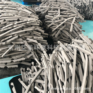 แผ่นปิดขอบหลังคาเหล็กเคลือบสีรุ่น Amy 780 พร้อมเทปกาวลอนใหญ่สำหรับโครงสร้างเหล็ก - Product Image 2