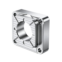 Plaque de montage de précision en acier inoxydable, usinée CNC et usinée par électroérosion à fil, avec base à bride de positionnement carrée, grand trou central et 4 coins