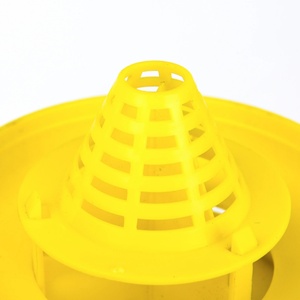 Pièges à suspension durables pour le contrôle des nuisibles en extérieur - Product Image 3