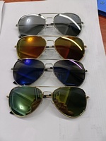 Lunettes de soleil polarisées OEM 2026 pour hommes, monture pilote en métal à double pont, effet miroir, style classique vintage, pour la conduite, vente en gros, logo personnalisé