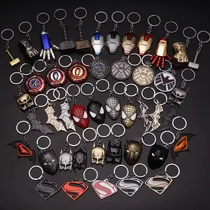 Hot xe Keychain nam giới và phụ nữ của túi Mặt dây chuyền phim hoạt hình món quà nhỏ bán buôn