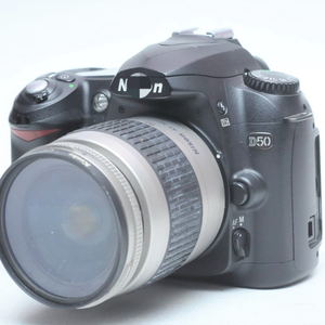 D50 Dx Gehäuse mit AF 28-80mm Silber-Objektiv-Set Neu Original Sofort Lieferbar Industrielle Automatisierung PAC Dedizierte SPS-Programmierung - Product Image 1