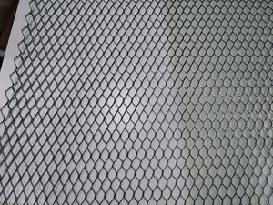 Maille métallique galvanisée expansée 2438mmX685mm Fabricant de maille métallique galvanisée à trous en diamant Maille métallique pour enduit - Product Image 3