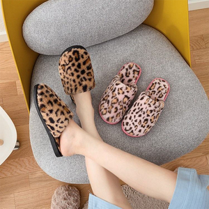 Slip Casual <span class=keywords><strong>in</strong></span> Memory Foam personalizzato con stampa leopardata personalizzata <span class=keywords><strong>in</strong></span> tutto il peluche <span class=keywords><strong>in</strong></span> Memory Foam <span class=keywords><strong>in</strong></span> 100% di <span class=keywords><strong>lana</strong></span> calda invernale <span class=keywords><strong>pantofole</strong></span> pelose - Product Image 5