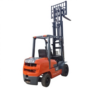 Montacargas Diésel Toyota FD30 Usado, Capacidad de 3 Toneladas, Peso de 4500 kg, Componente Principal del Motor Incluido, 0-2000 Horas - Product Image 1