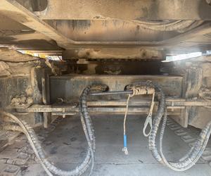 Venta caliente usada de la grúa de orugas de 2/2 75t hecha en China - Product Image 5