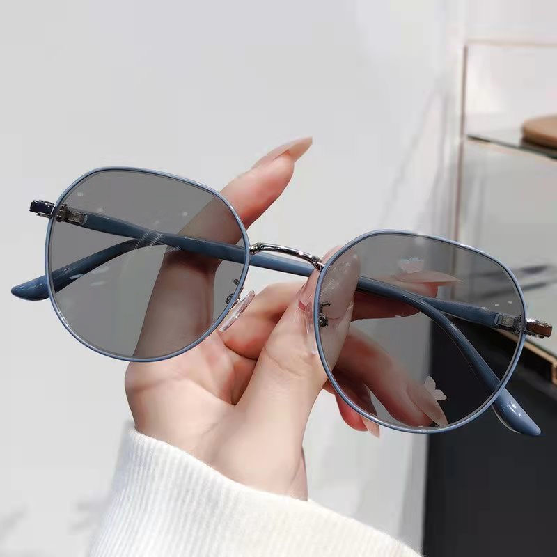 Blue frame photochromic gray lens