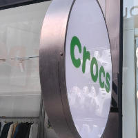 Boîtes lumineuses circulaires double face personnalisables cadre en aluminium pour restaurants cafés centres commerciaux magasins de marque immeubles de bureaux