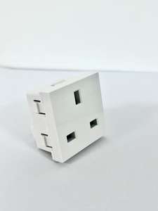 Original Hersteller Britische 3-Polige Wandsteckdose - 45*45mm 13A 250V Unterputz-Steckdose - Product Image 3