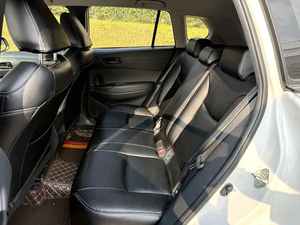 Toyota Corolla <span class=keywords><strong>Altis</strong></span> 2.0 L CVT Édition Premium <span class=keywords><strong>2022</strong></span>, transmission automatique, voiture d'occasion - Product Image 5