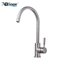Acier inoxydable 304 316 Gourmet Mélangeurs d'évier de cuisine Robinets d'eau chaude et froide