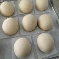 Équipement de fabrication de petits pains farcis à la vapeur semi-automatique à haut rendement Dim Sum Machines de traitement des aliments