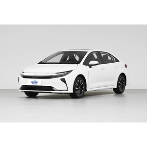 Toyota Corolla 2026 de bonne qualité, édition Elite, 2.0L essence, berline à traction avant, pneus 225/45 R17 - Product Image 4