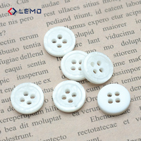 Kancing Resin Mutiara Putih Klasik Grosir Pabrik untuk Sweater Kemeja Bulat Kecil Empat Lubang Sampel Tersedia dari Cina