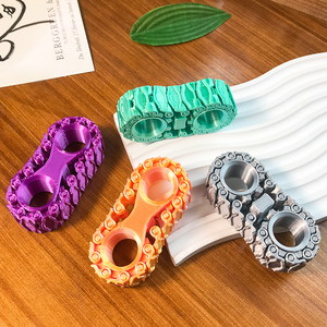 Nuovi Giocattoli Fidget Spinner: Cingoli per Carri Armati, Giocattoli da Scrivania Antistress e Antiansia in Silicone e Plastica per Adulti, con Ingranaggi e Volano, Giroscopio da Dito - Product Image 4