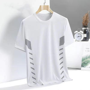 Articolo di vendita caldo t-shirt da <span class=keywords><strong>uomo</strong></span> Casual sport t-shirt da Badminton e <span class=keywords><strong>Tennis</strong></span> Dryfit da <span class=keywords><strong>uomo</strong></span> con modello solido Slim Fit - Product Image 4