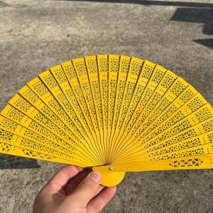 New Arrival Wholesale Hotel Wedding Souvenir Eco-Friendly Painted Flower Design Custom Bamboo <b>Handheld</b> <b>Fan</b> - Product Image 1