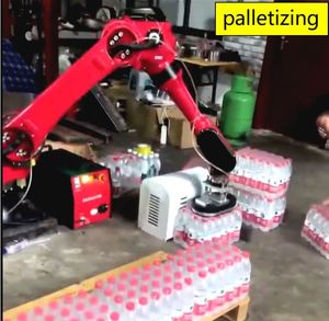 Robot Industrial de 6 Ejes BORUNTE BRTIRUS1820A - Torno CNC con Carga y Descarga Automática de Piezas Metálicas - Product Image 3