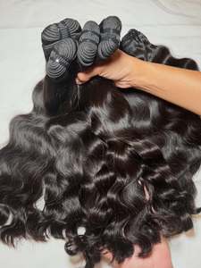 Paquete de Cabello Virgen de la Mejor Calidad, 100% Cabello Indio Virgen Rizado, Ondulado Natural, Rizado Ondulado, Nuevo Estilo, Nuevo Rizado a Precio de Fábrica - Product Image 2