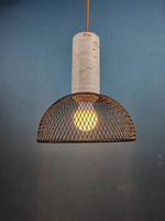 Lustre de luxe rétro vintage classique en pierre de travertin jaune et métal noir antique, forme longue, carrée, ovale, rectangulaire, LED, taille moyenne