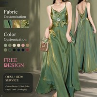 Robe longue de soirée formelle personnalisée pour femme, en satin vert sauge, col en V, bretelles spaghetti, sans manches, taille haute, coupe trapèze, avec appliques florales